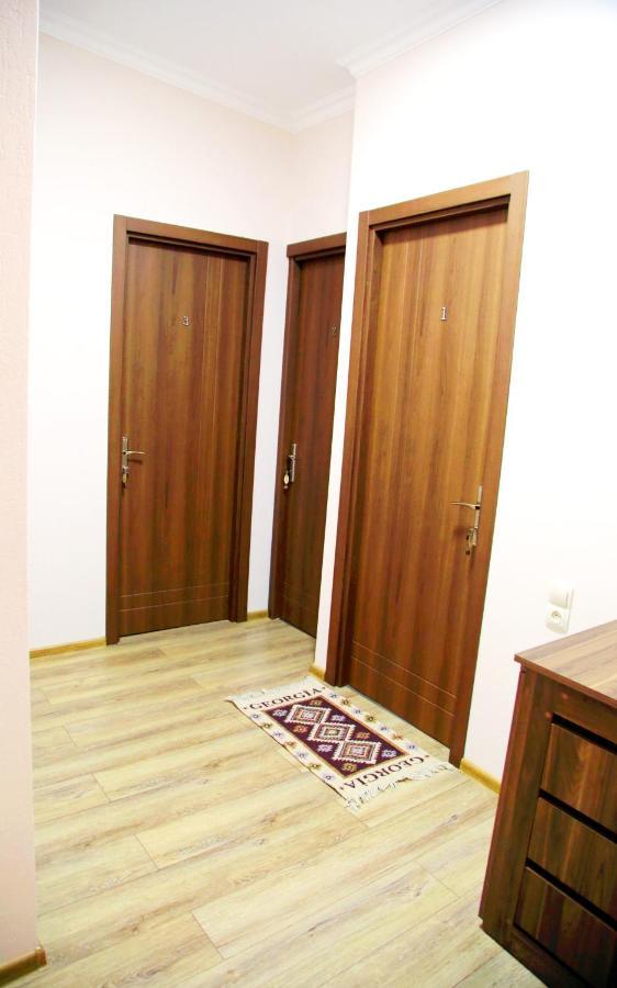 Family Apartments Τυφλίδα Εξωτερικό φωτογραφία